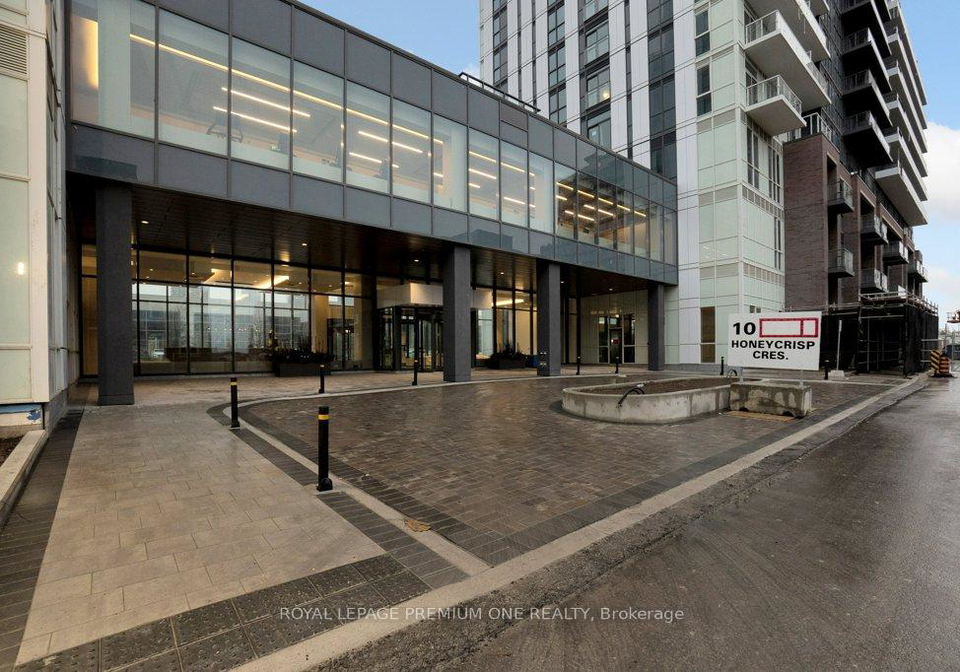 10-honeycrisp-crescent-vaughan-ontario-n12787186