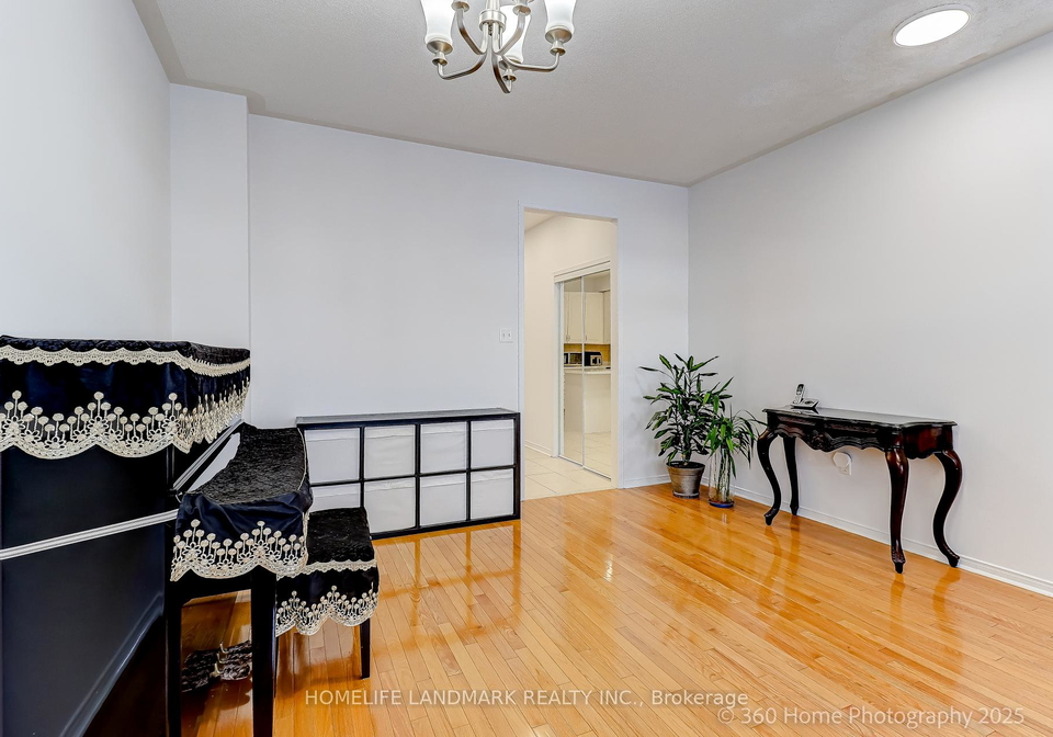 51-lebovic-drive-richmond-hill-ontario-n12789348