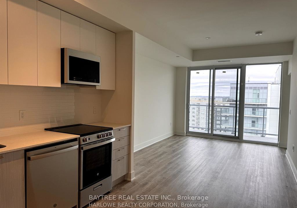 185-deerfield-road-newmarket-ontario-n12789490