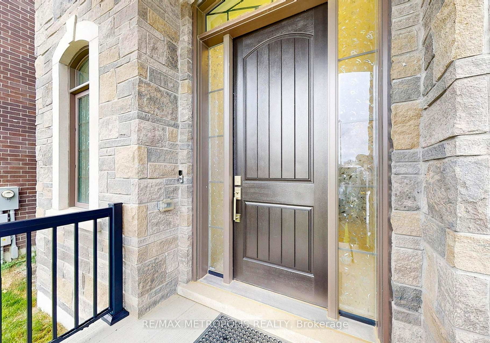 100-ballantyne-boulevard-vaughan-ontario-n12789700
