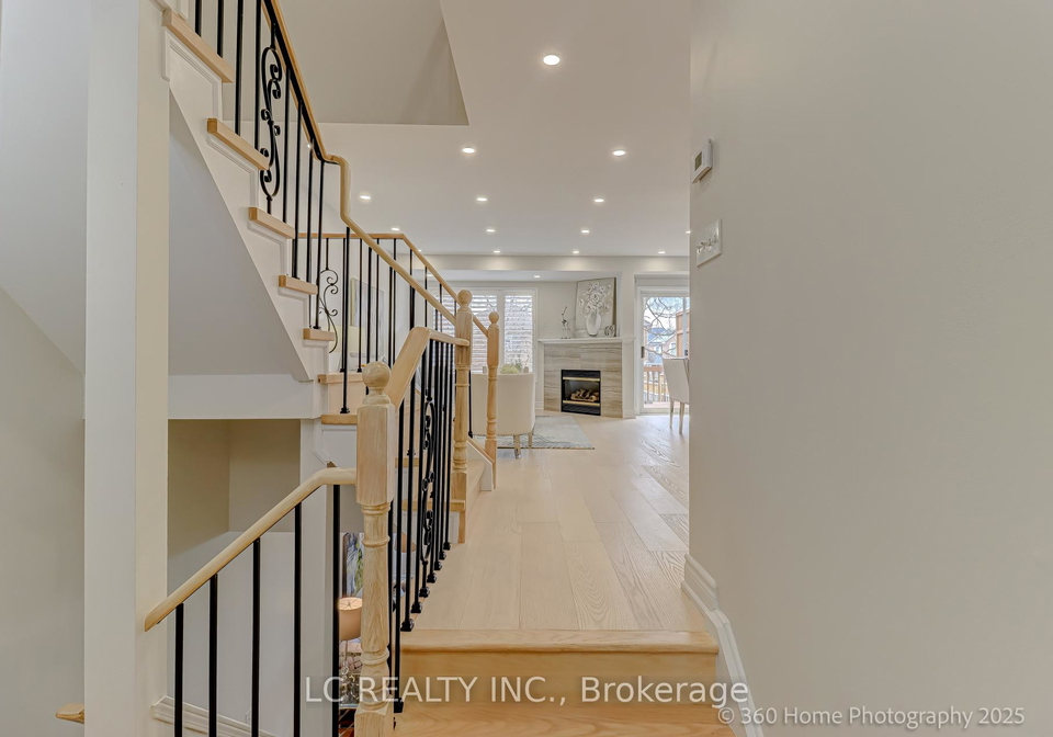 17a-silver-stream-avenue-richmond-hill-ontario-n12791196