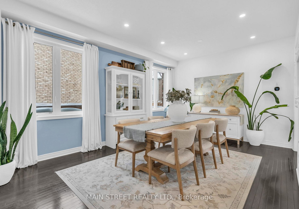 44-herefordshire-crescent-newmarket-ontario-n12791346