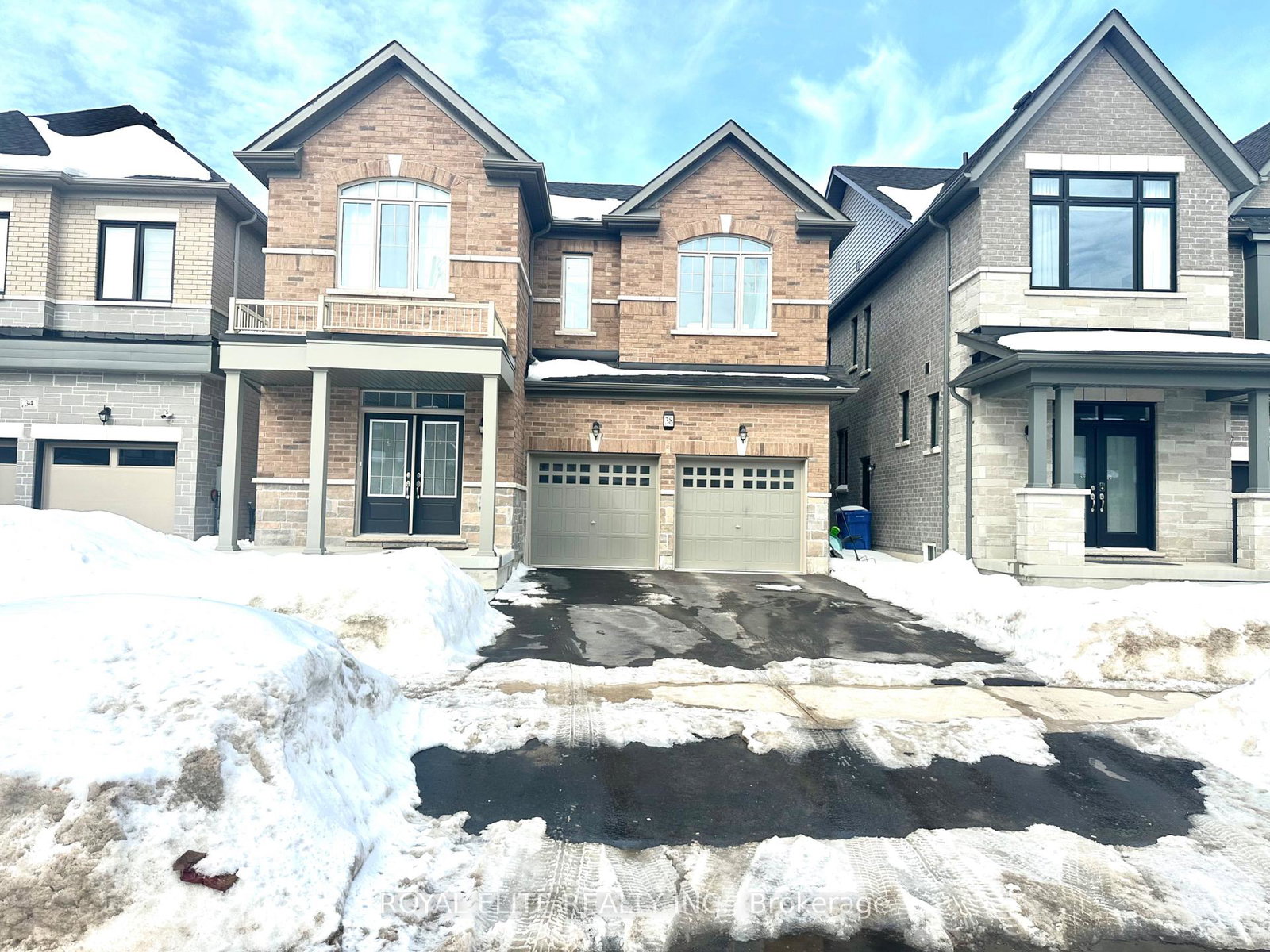 38-kenneth-rogers-crescent-east-gwillimbury-ontario-n12792118