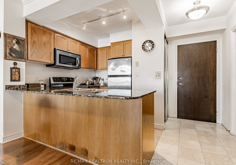 100-promenade-circle-vaughan-ontario-n12794034