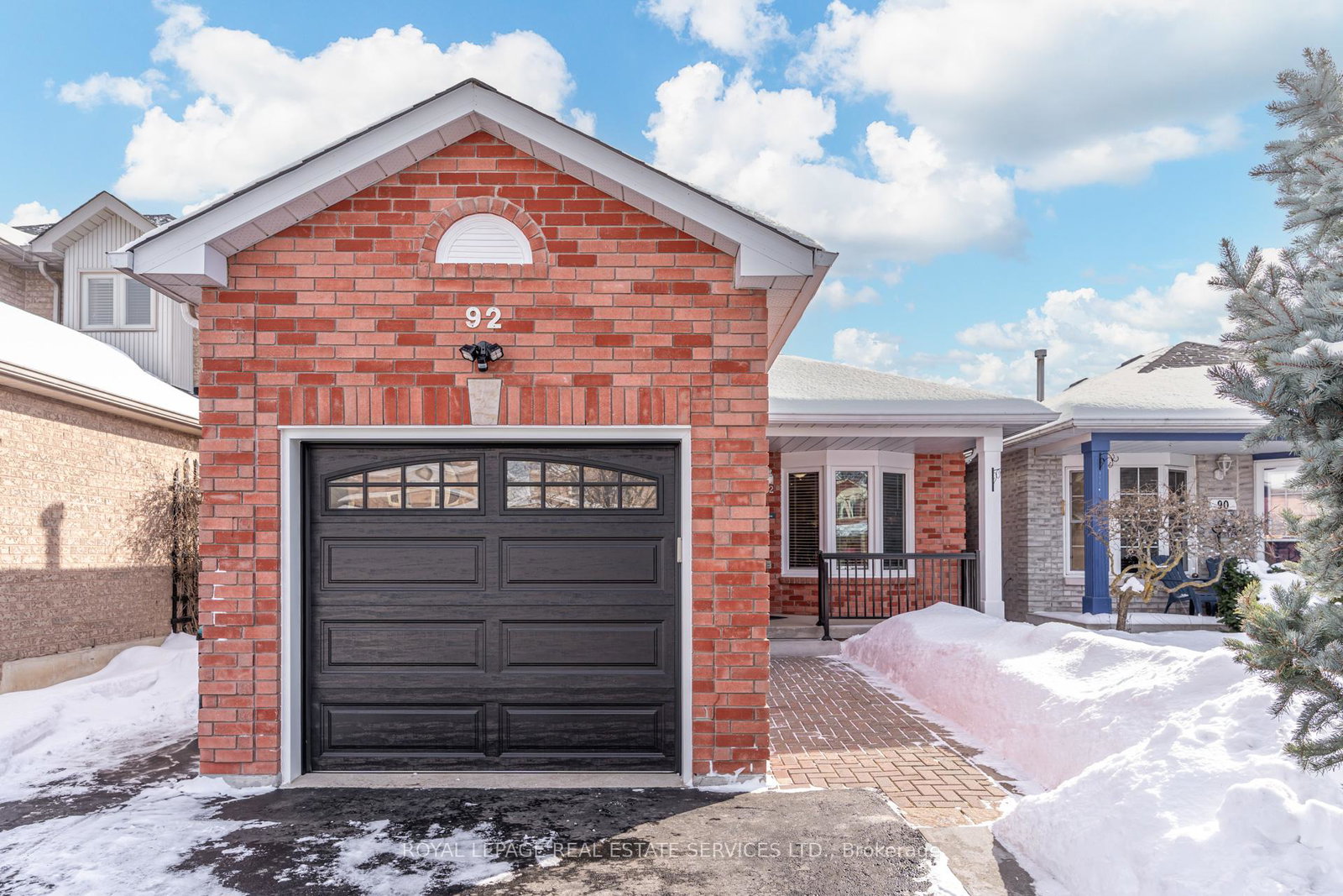 92-gray-avenue-new-tecumseth-ontario-n12794336