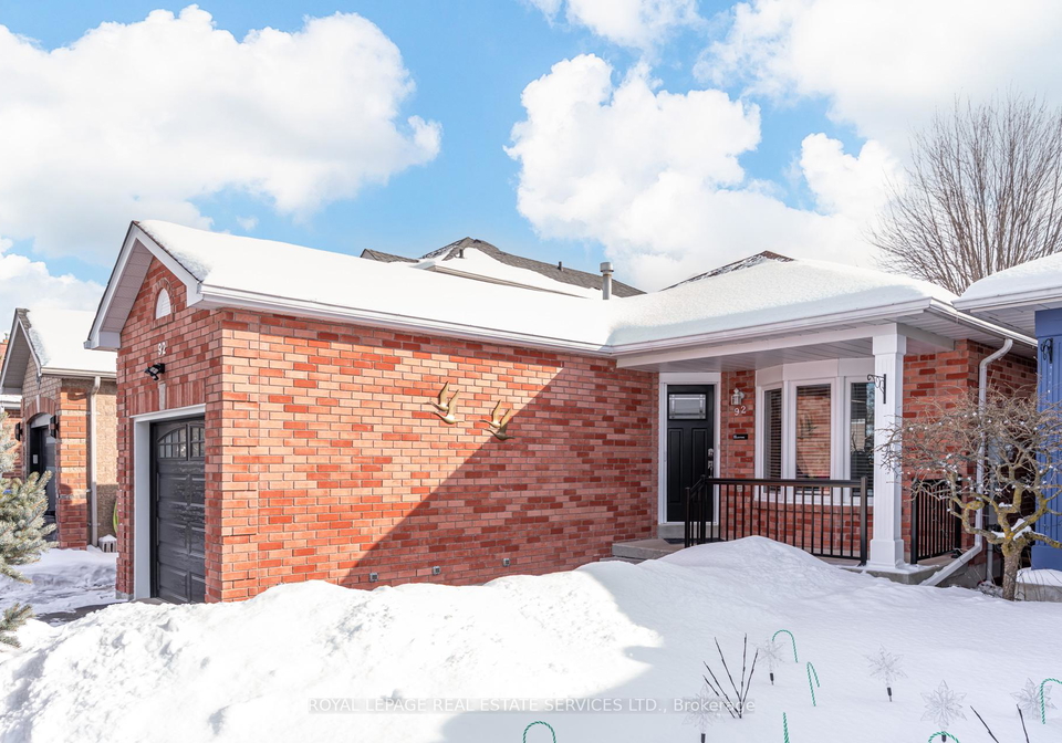 92-gray-avenue-new-tecumseth-ontario-n12794336