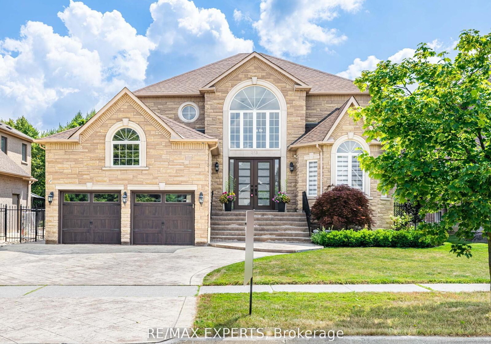 215-thomson-creek-boulevard-vaughan-ontario-n12794730