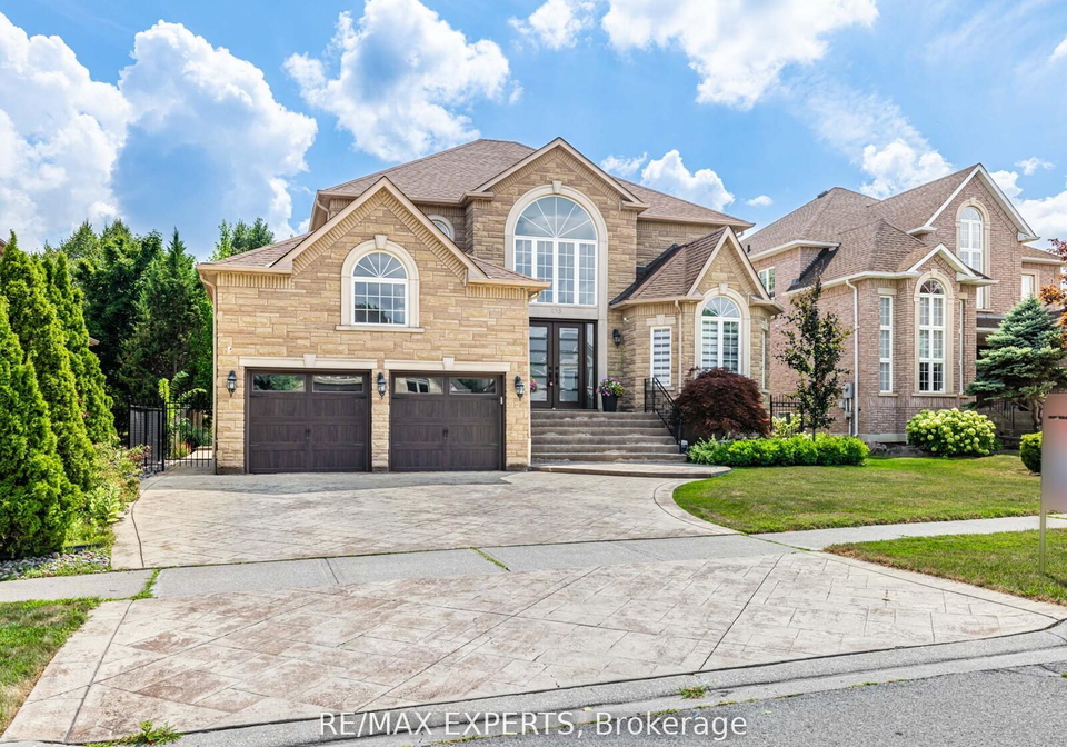 215-thomson-creek-boulevard-vaughan-ontario-n12794730