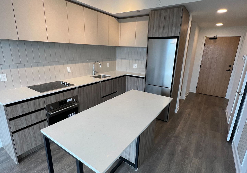 7950-bathurst-street-vaughan-ontario-n12795626