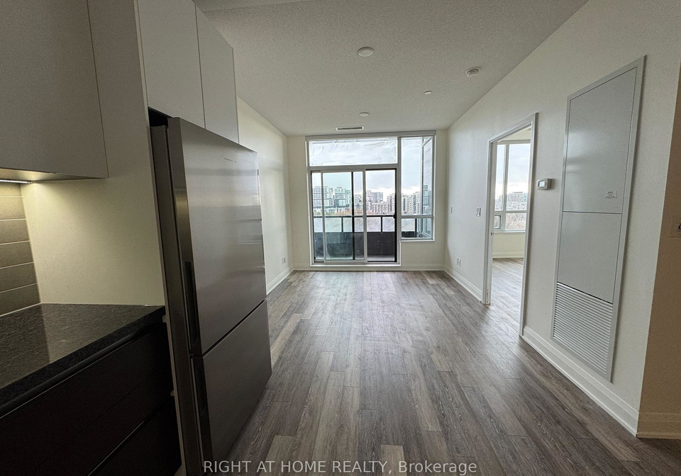 15-water-walk-drive-markham-ontario-n12796324