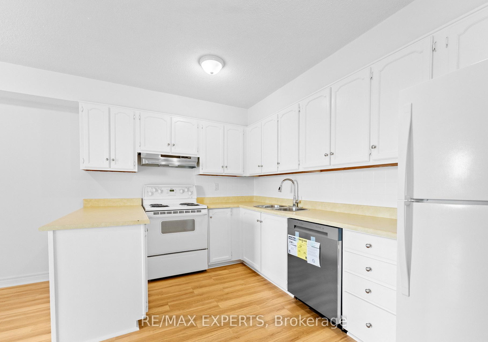 8111-yonge-street-markham-ontario-n12797074