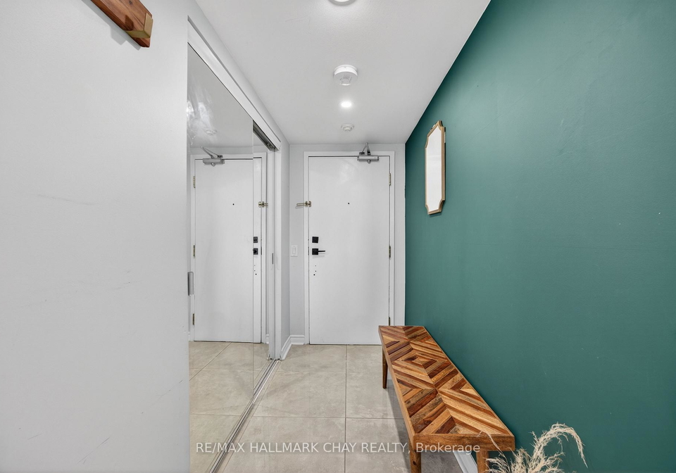 160-wellington-street-e-aurora-ontario-n12800848