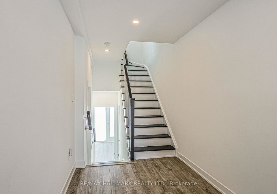 5500-main-street-whitchurch-stouffville-ontario-n12801482