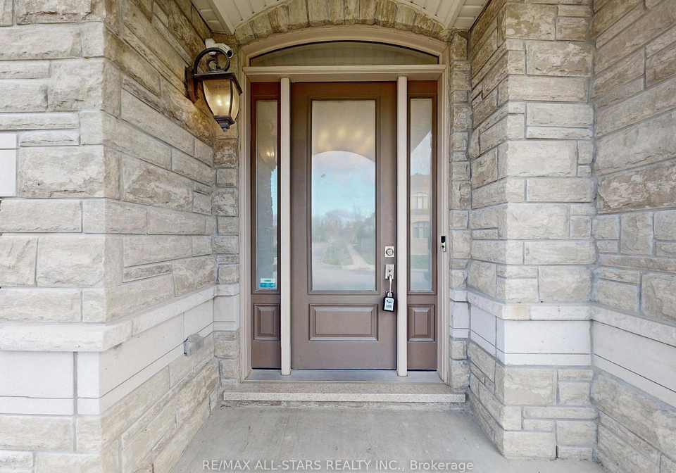 48-cairns-gate-king-ontario-n12801922