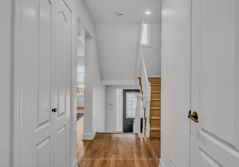 64-natale-court-bradford-west-gwillimbury-ontario-n12803620