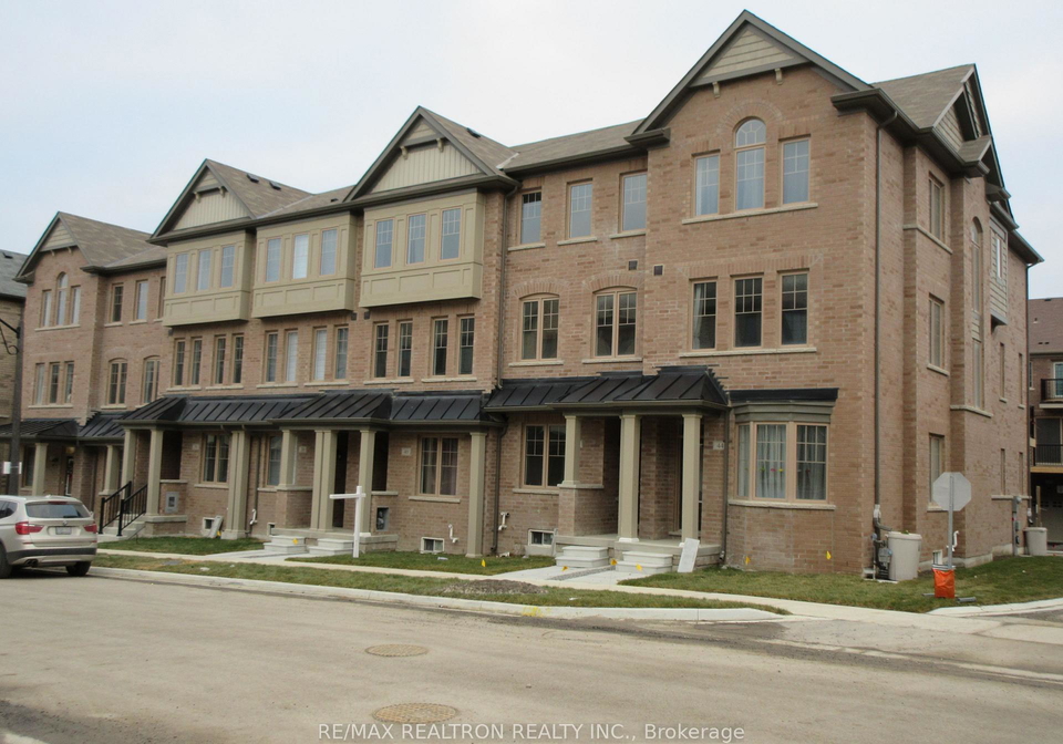 42-robert-joffre-leet-avenue-markham-ontario-n12804514