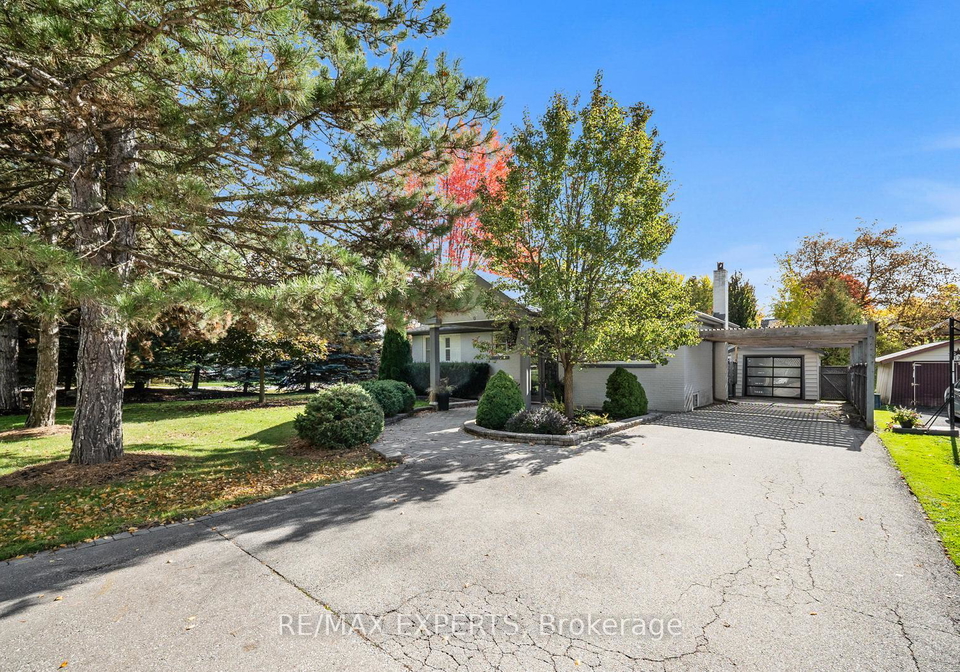 9-faris-avenue-king-ontario-n12805228