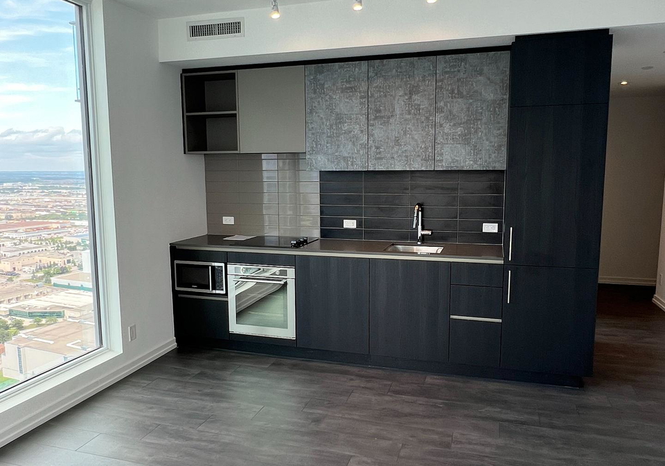 7890-jane-street-vaughan-ontario-n12805264
