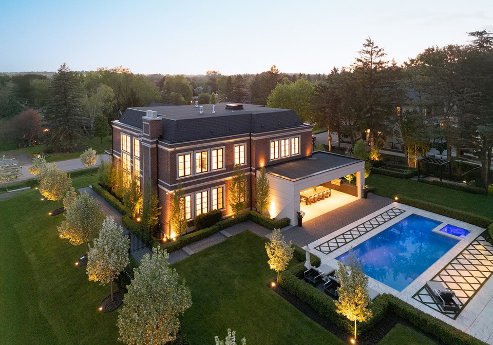 6-forestave-crescent-king-ontario-n12805302