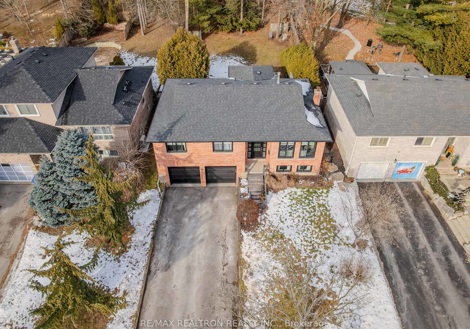 26-beckett-avenue-east-gwillimbury-ontario-n12805838
