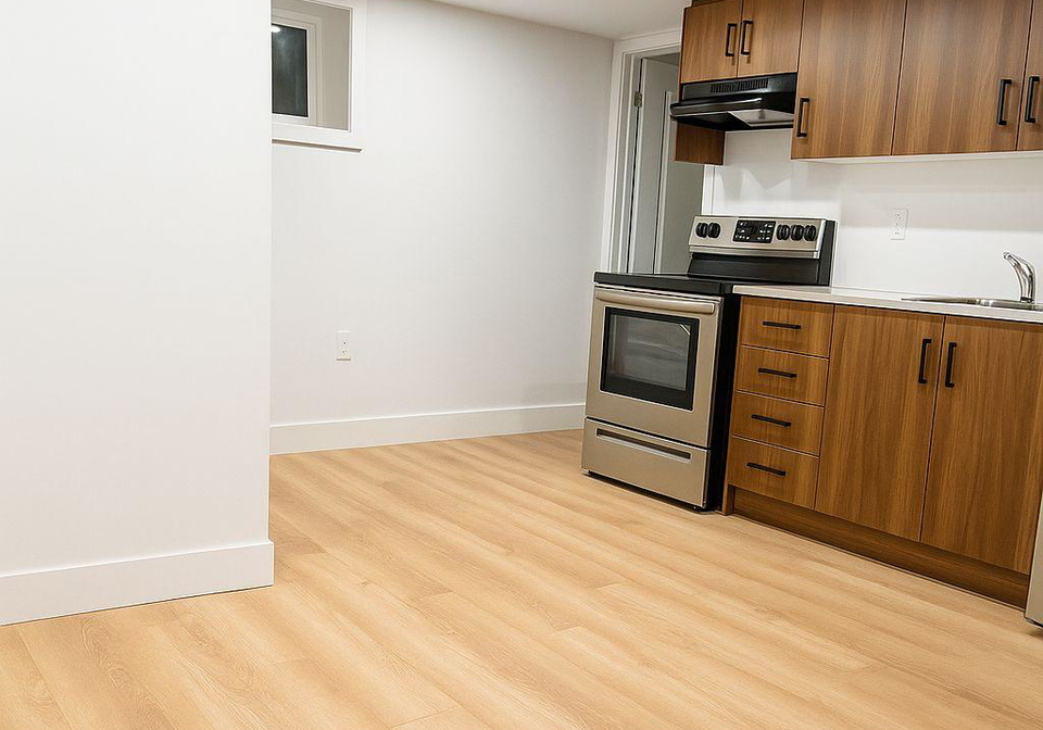 24-sunbay-court-richmond-hill-ontario-n12808060