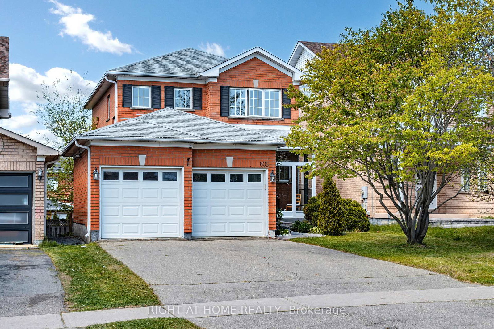 805-stonehaven-avenue-newmarket-ontario-n12808580