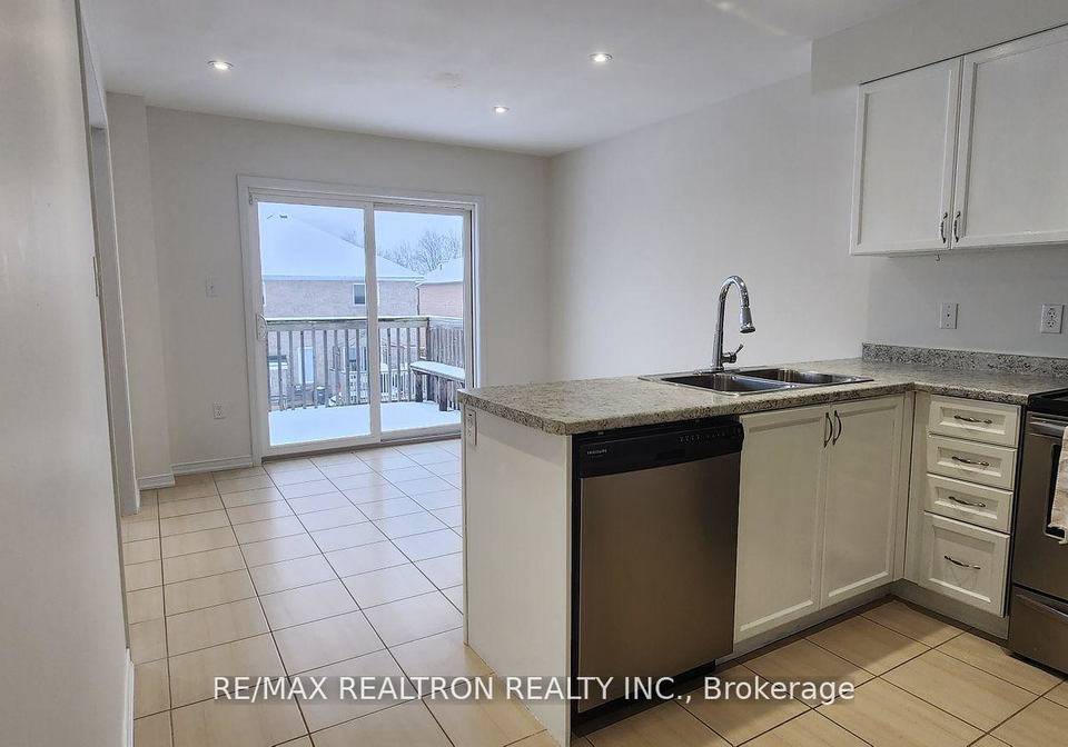 1245-leslie-drive-innisfil-ontario-n12809500
