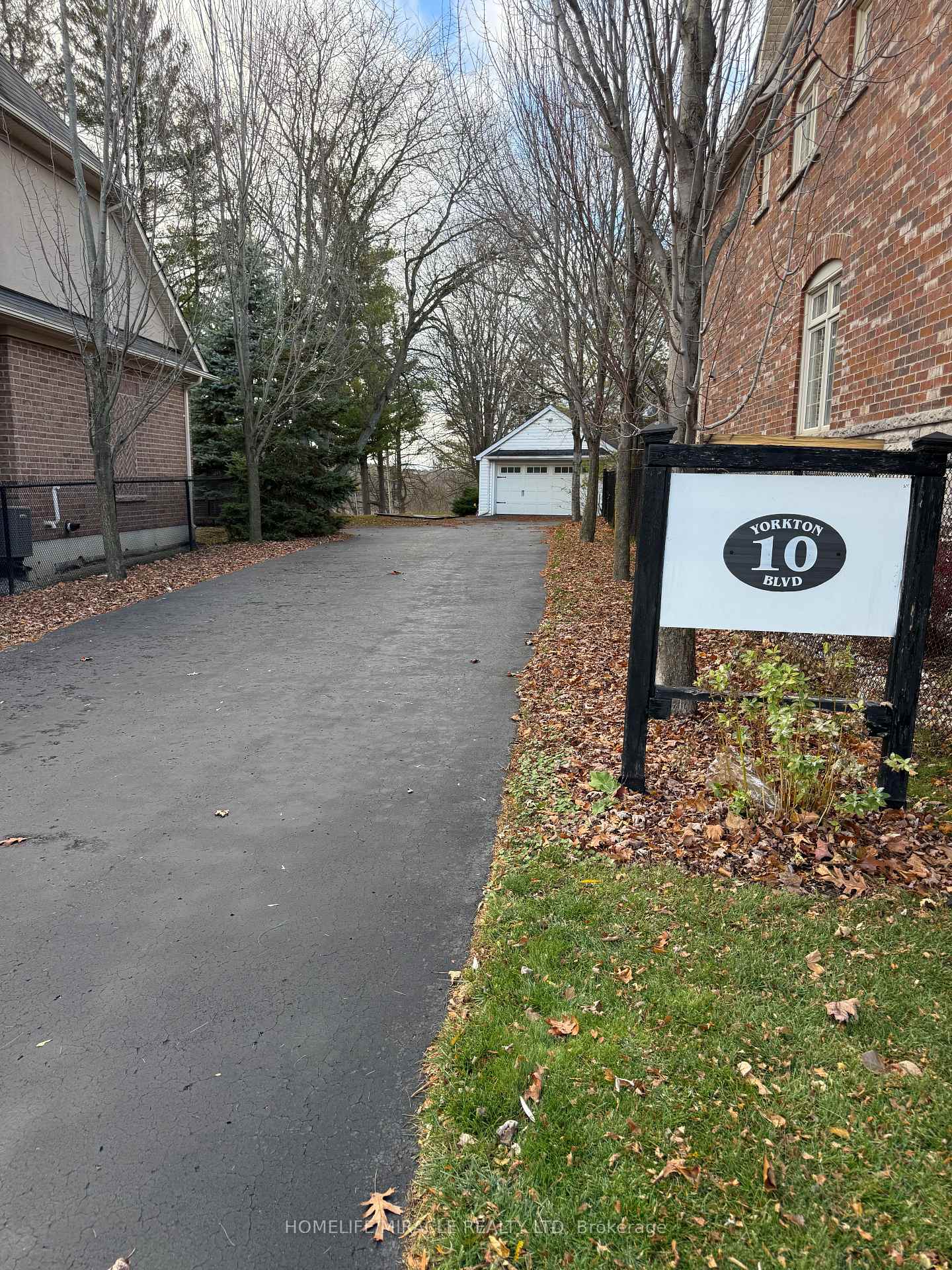 10-yorkton-boulevard-markham-ontario-n12809990