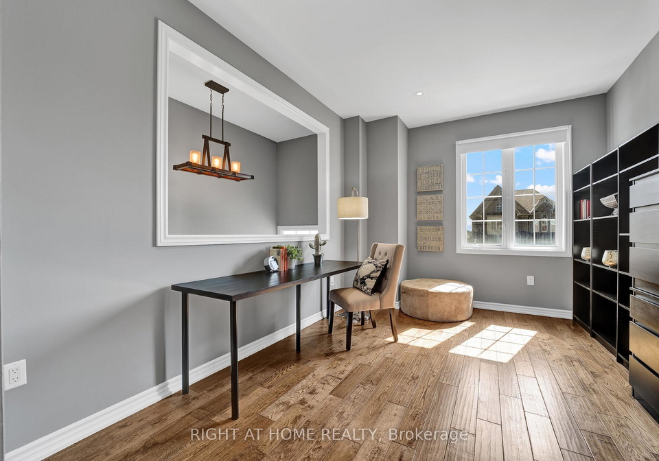40-ridge-gate-crescent-east-gwillimbury-ontario-n12810312