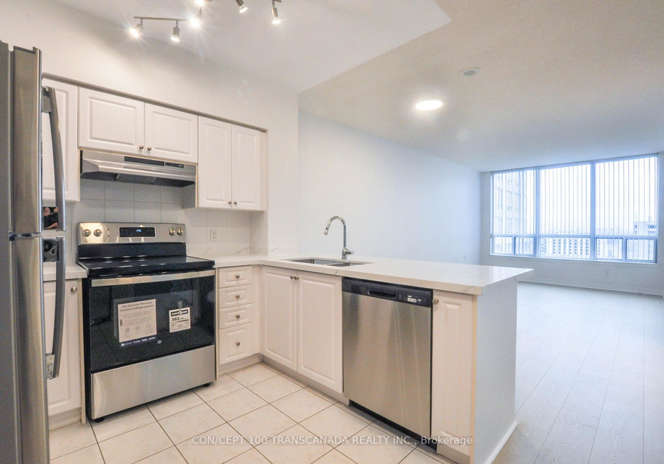 9017-leslie-street-richmond-hill-ontario-n12810456