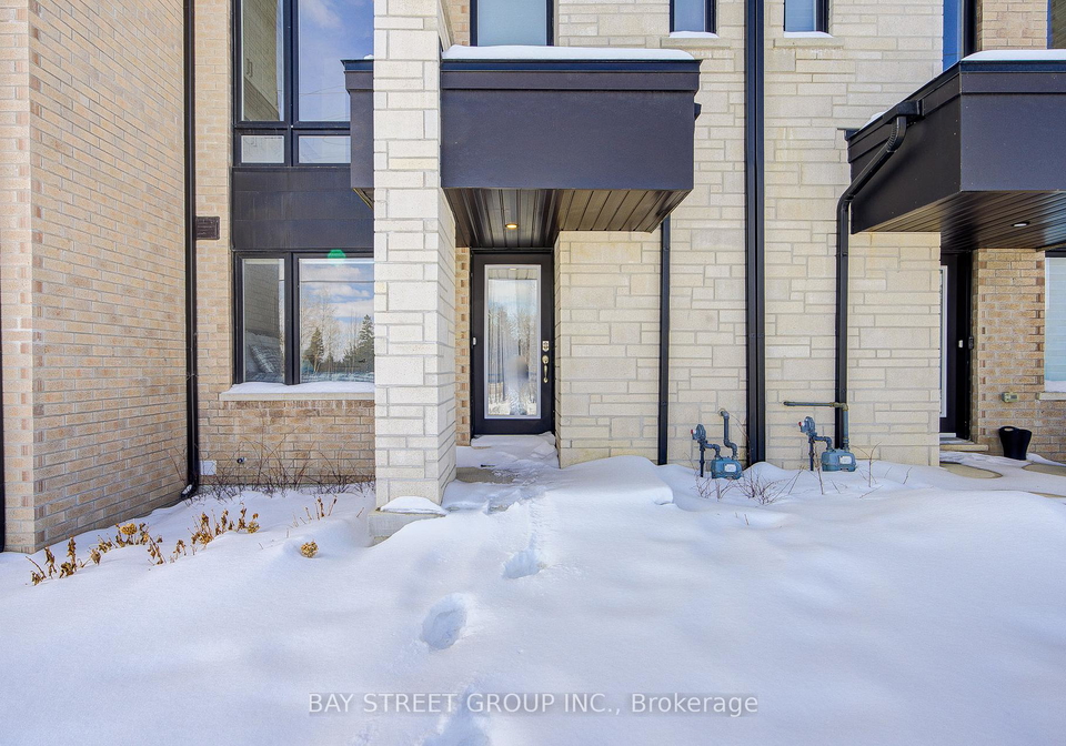 51-credit-lane-richmond-hill-ontario-n12810548
