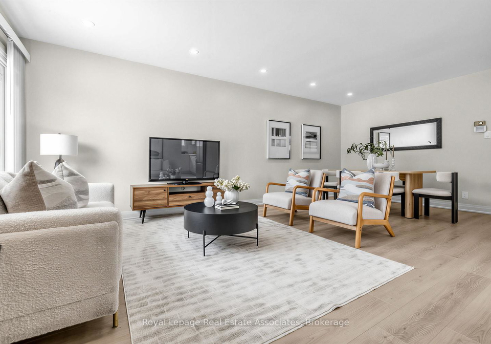 273-bluegrass-boulevard-richmond-hill-ontario-n12810882