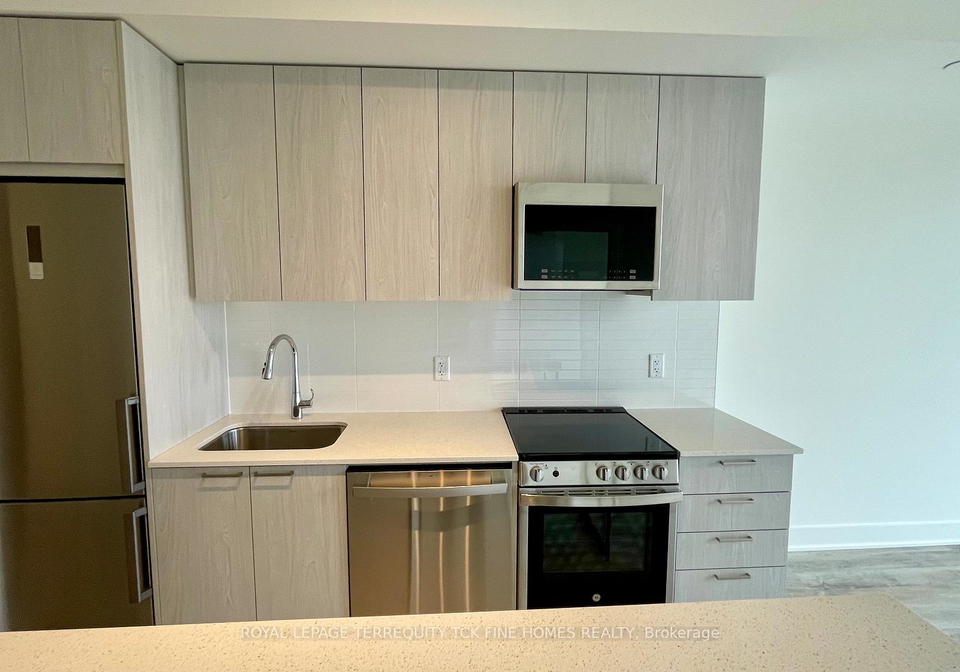 185-deerfield-road-newmarket-ontario-n12811050