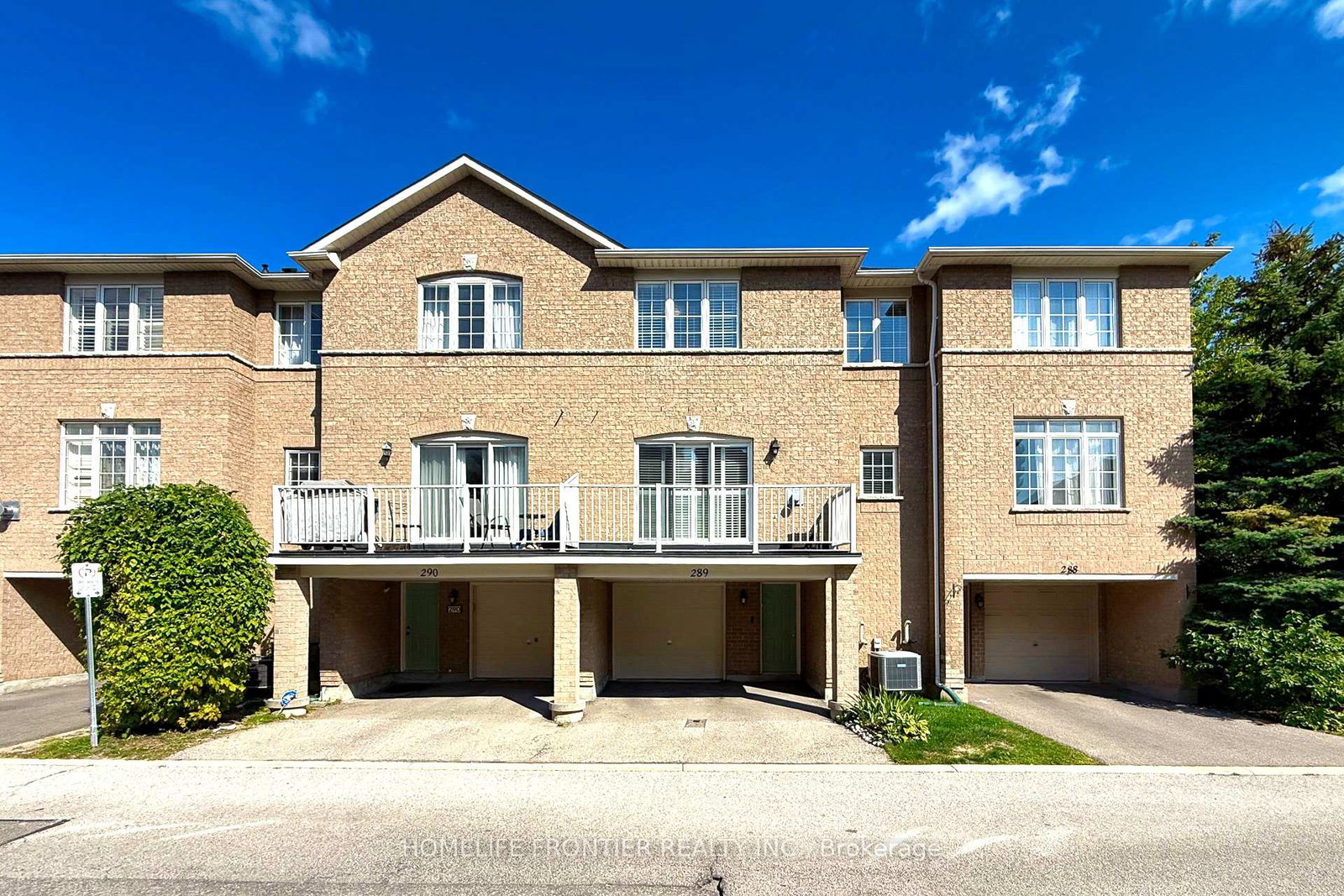 23-observatory-lane-richmond-hill-ontario-n12811146