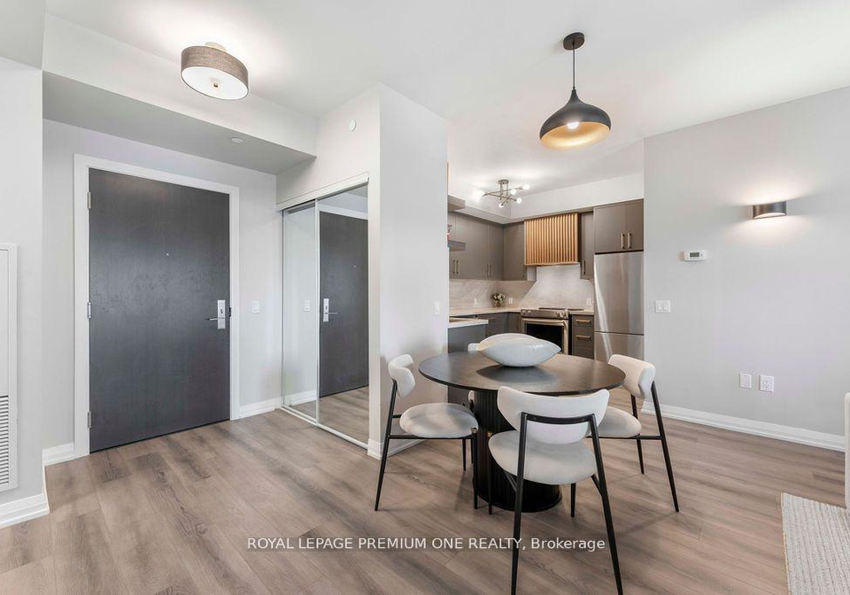 9000-jane-street-vaughan-ontario-n12811164