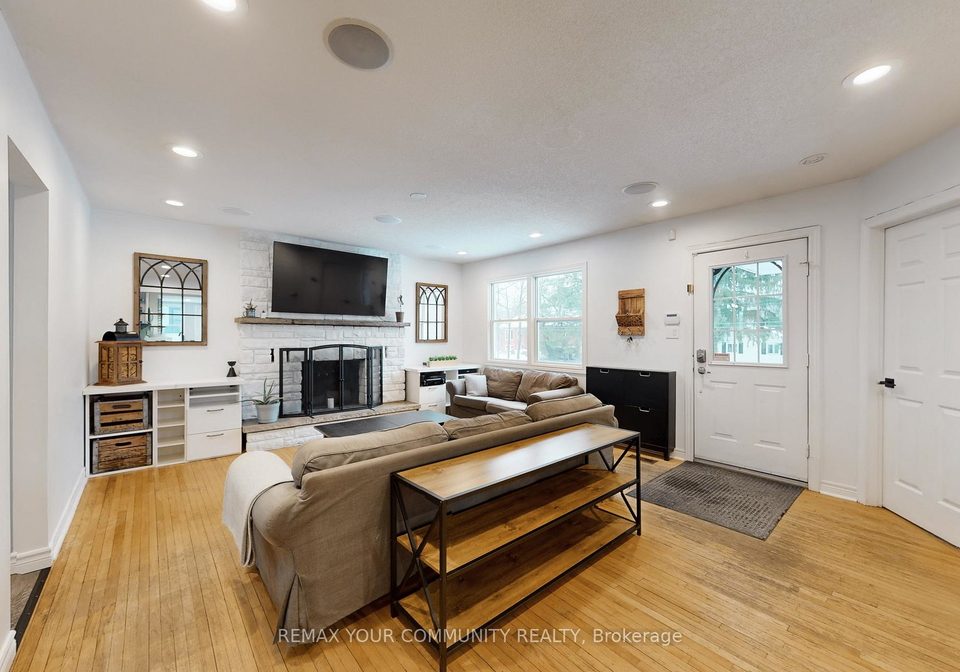 8-victor-drive-whitchurch-stouffville-ontario-n12811330