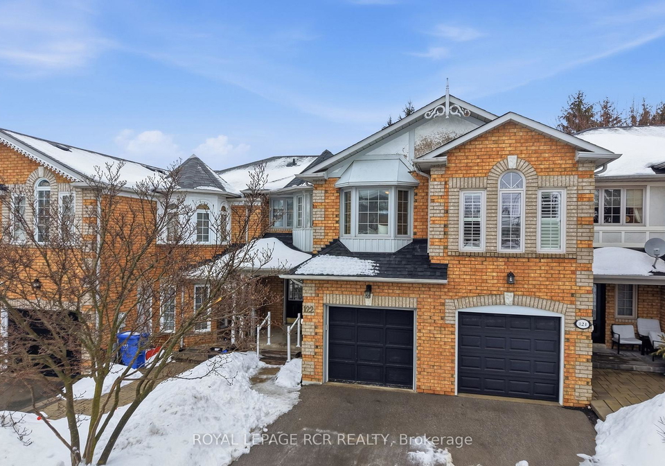 122-downey-circle-aurora-ontario-n12811428