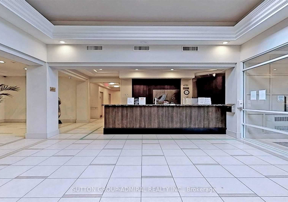 50-disera-drive-vaughan-ontario-n12811478