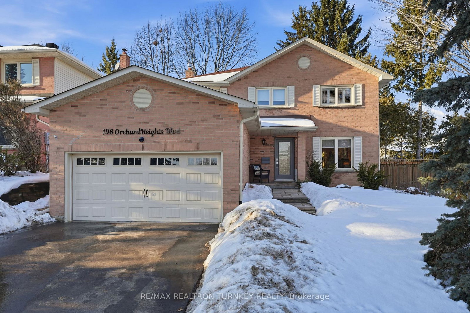 196-orchard-heights-boulevard-aurora-ontario-n12812314