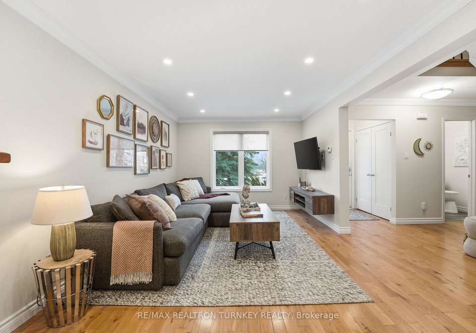 196-orchard-heights-boulevard-aurora-ontario-n12812314