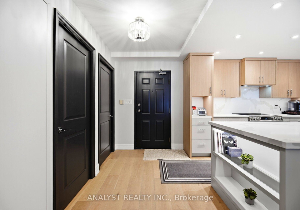 121-woodbridge-avenue-vaughan-ontario-n12812878