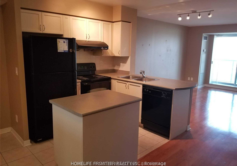 11-oneida-crescent-richmond-hill-ontario-n12813494