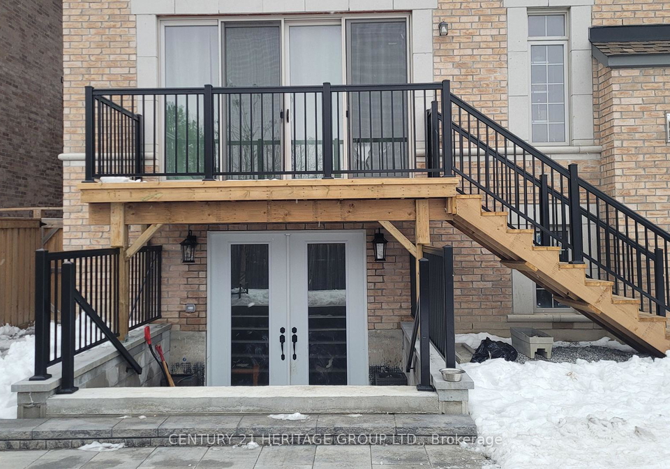 24-alf-neely-way-newmarket-ontario-n12813536