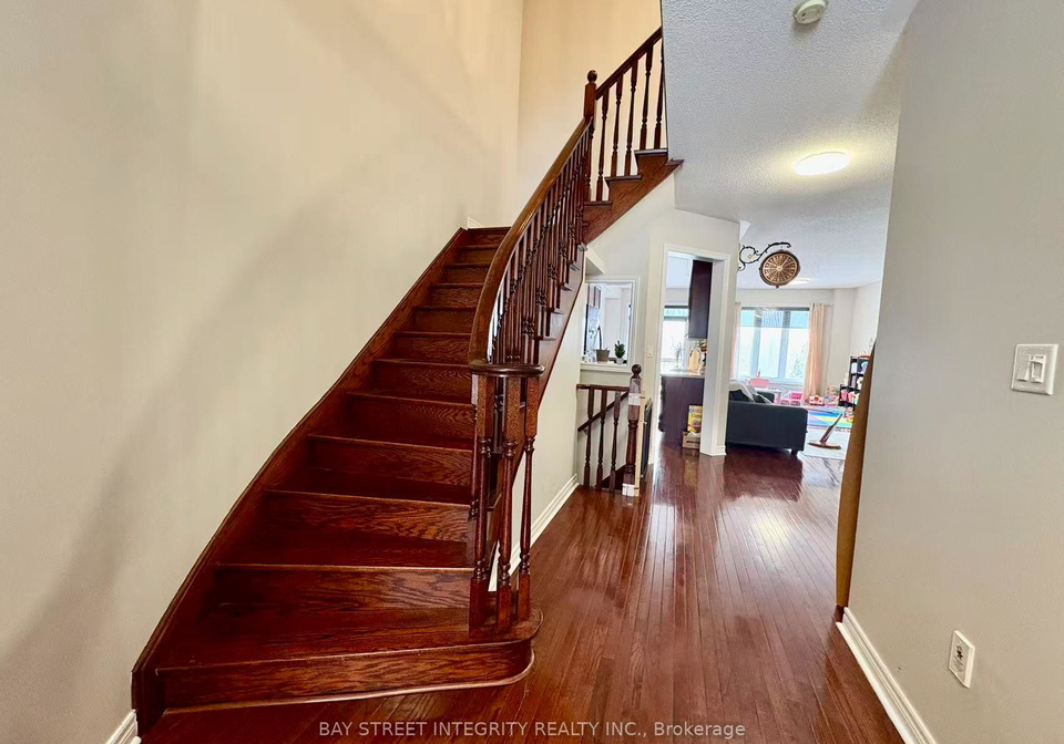 8-townwood-drive-richmond-hill-ontario-n12814050