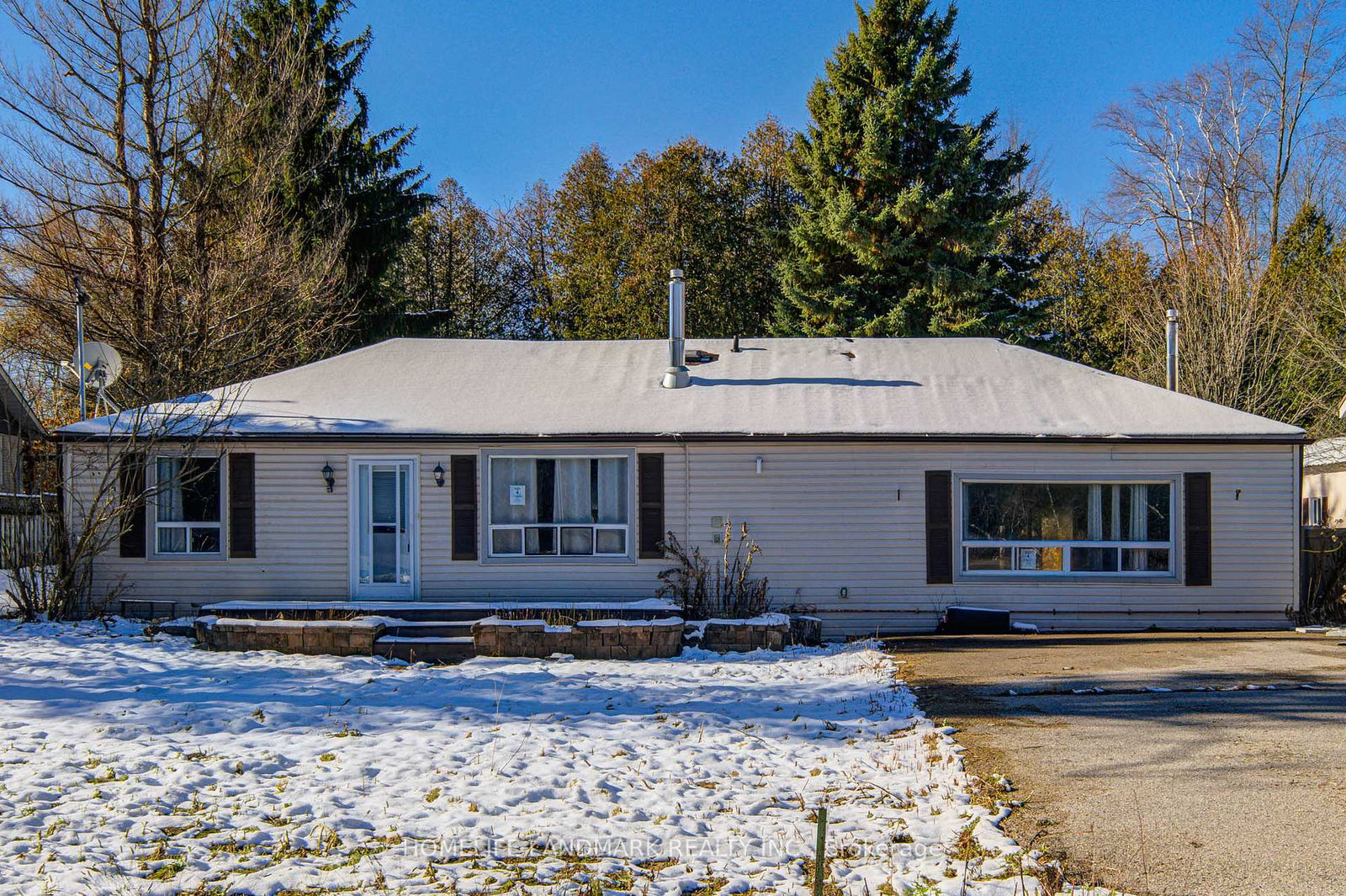 21654-warden-avenue-east-gwillimbury-ontario-n12814054