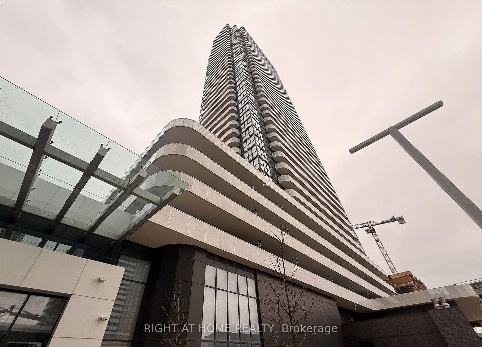 28-interchange-way-vaughan-ontario-n12814122