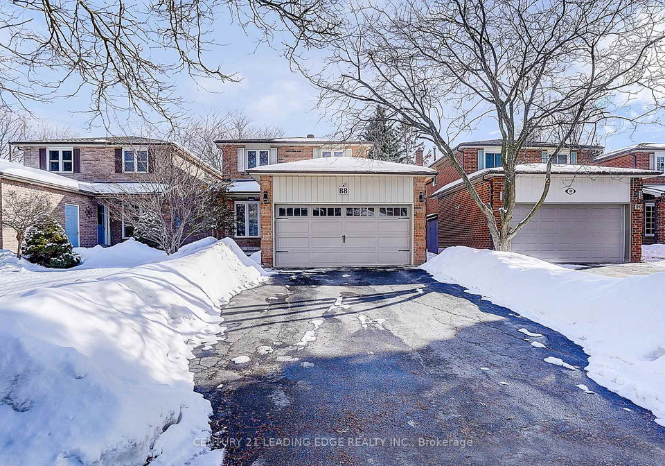 88-spragg-circle-markham-ontario-n12815690