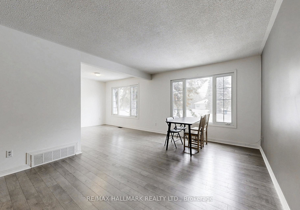 1022-janette-street-newmarket-ontario-n12816858