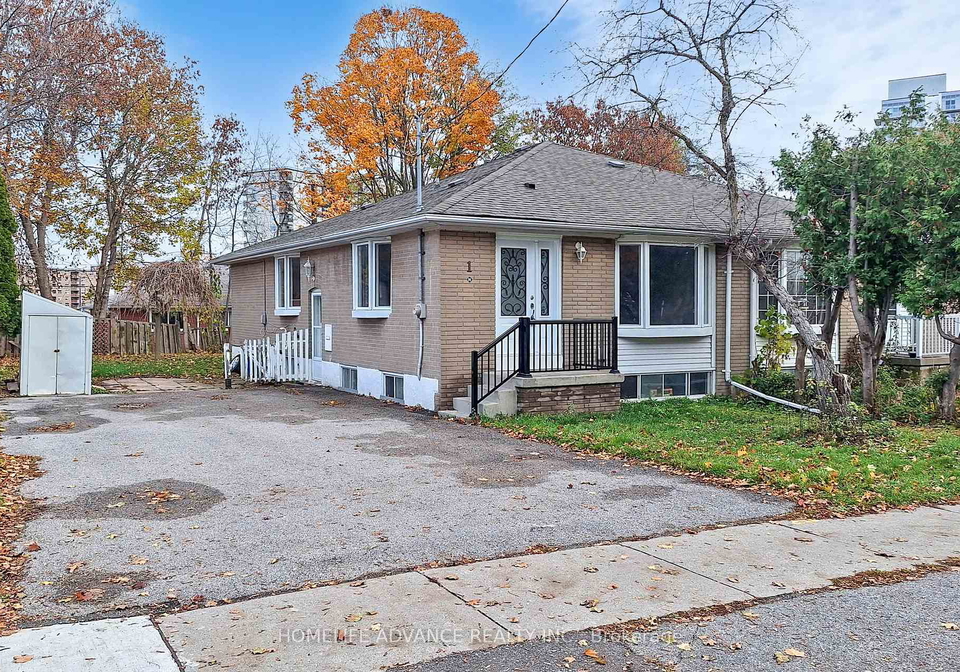 1-walter-avenue-newmarket-ontario-n12816944