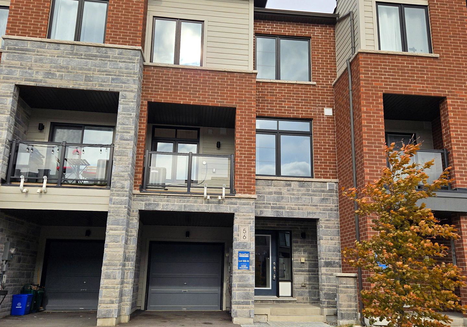 56-delano-way-newmarket-ontario-n12817636